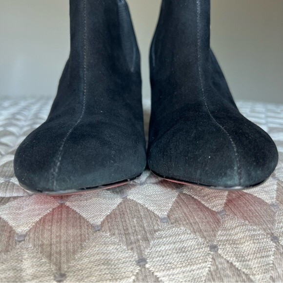 BCBGMAXAZRIA Black Suede Wedge Heeled Slip On Ankle Boots Booties Women's 9.5 - Picture 8 of 16